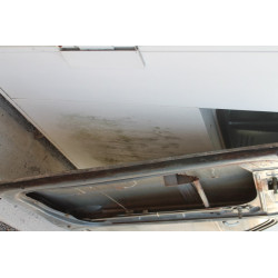 DOOR RIGHT 600 E USED