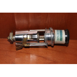 LIGHTER FERRARI-ALFA ROMEO ...NOS