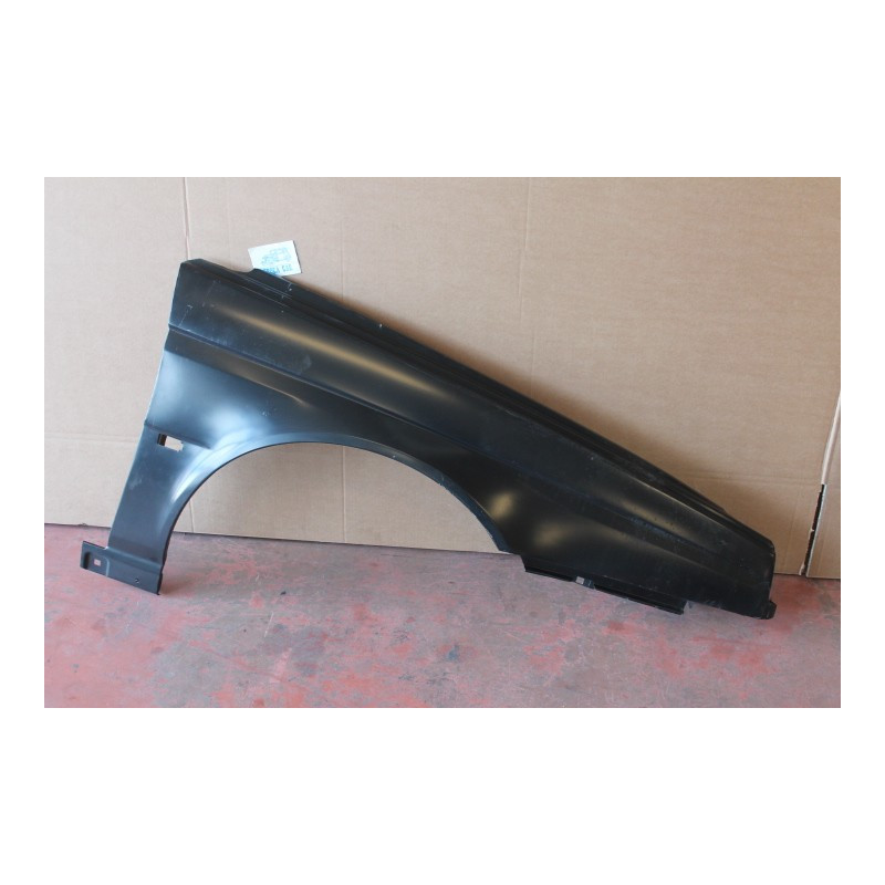 AR 155 FRONT FENDER RH  COD 60502844