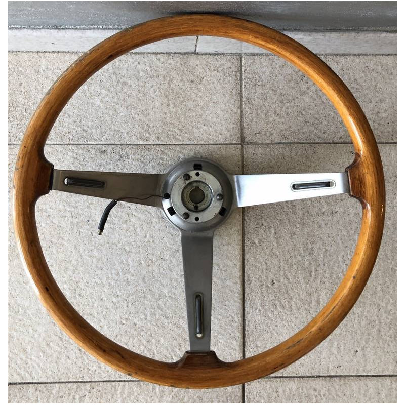 STEERING WHEEL USED 2000