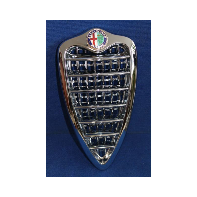 ALFA 1900 FRONT CENTRE HEARTH COMPLETE OF GRILL AND EMBLEM 