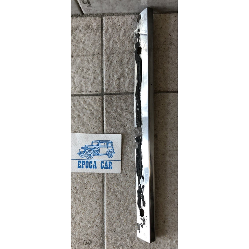 PROFILO ESTERNO VOLETTO VERTICALE USATO SPECIFICARE SE DX O SX