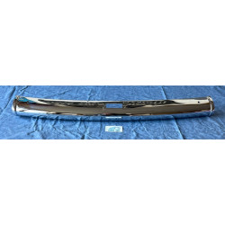 PARAURTO POSTERIORE CENTRALE CROMATO SENZA ROSTRI ALFA ROMEO GIULIETTA SPIDER 1 SERIE