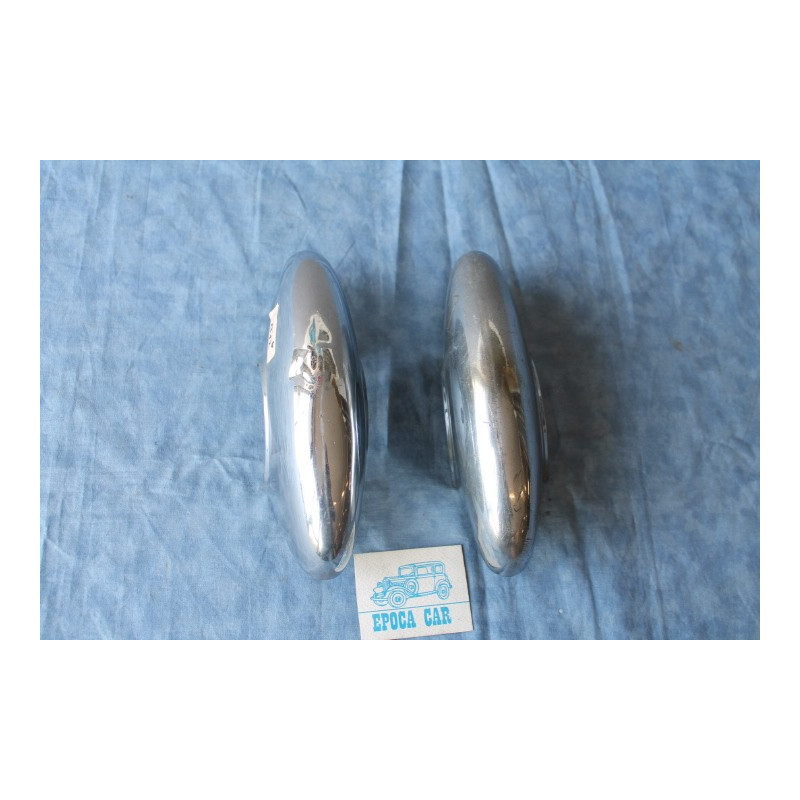 AURELIA B 12 (?) COUPLE REAR BUMPER GUARDS USED