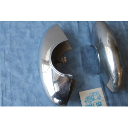 AURELIA B 12 (?) COUPLE REAR BUMPER GUARDS USED