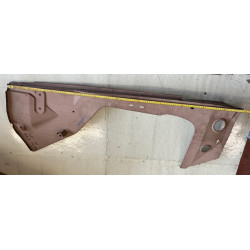 BETA COUPE' ?   INSIDE RIGHT FENDER  ELEMENT   82347548