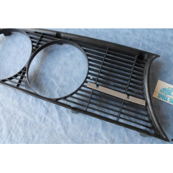 ALFA 2000 BN COMPLETE FRONT GRILL NOS 