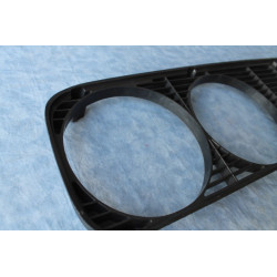 ALFA 2000 BN COMPLETE FRONT GRILL NOS 