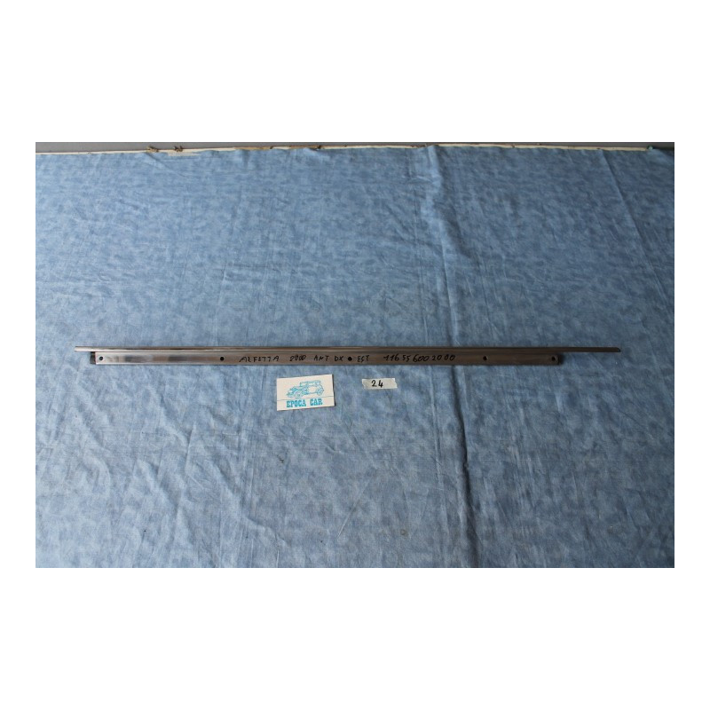 ALFETTA 2000 PRIMO TIPO PROFILO RASCHIAVETRO ANTERIORE DESTRO ESTERNO  116556002000