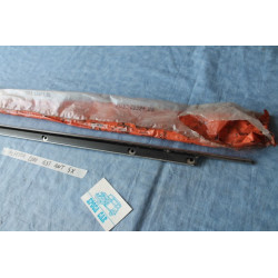 ALFETTA 2000 PRIMO TIPO PROFILO RASCHIAVETRO ANTERIORE SINISTRO  ESTERNO  116556002100