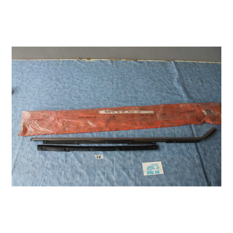 ALFETTA DAL 1978 CORNICE RASAVETRO ESTERNA POSTERIORE SINISTRA  116576004900