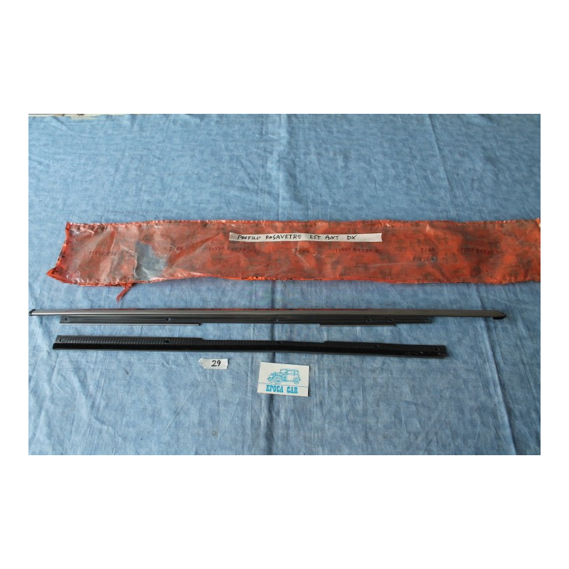 ALFETTA DAL 1978 PROFILO RASCHIAVETRO ANTERIORE ESTERNO DX  11657002000