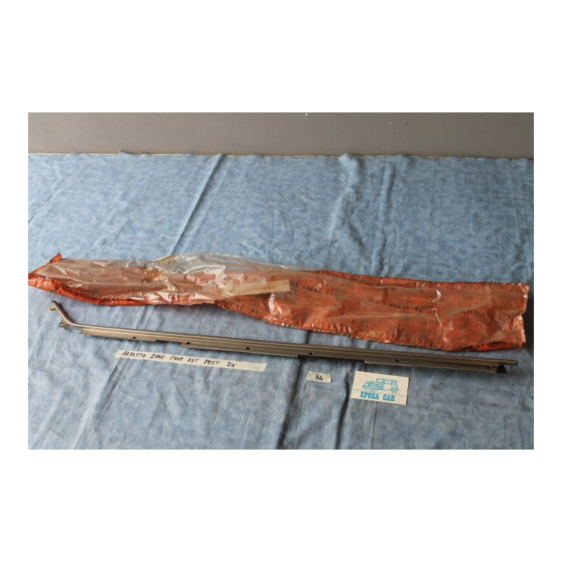 ALFETTA 2000 PRIMO TIPO PROFILO RASCHIAVETRO ESTERNO POSTERIORE DESTRO 116556004800