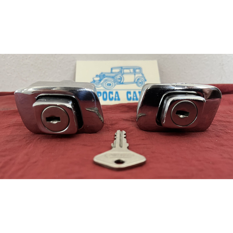 LAMBORGHINI MIURA /  FIAT 850 SPIDER PULSANTI APERTURA PORTE COPPIA  RICROMATI ORIGINALI