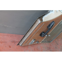 DOOR USED REAR LEFT RESTORED  ( 2  MODEL)