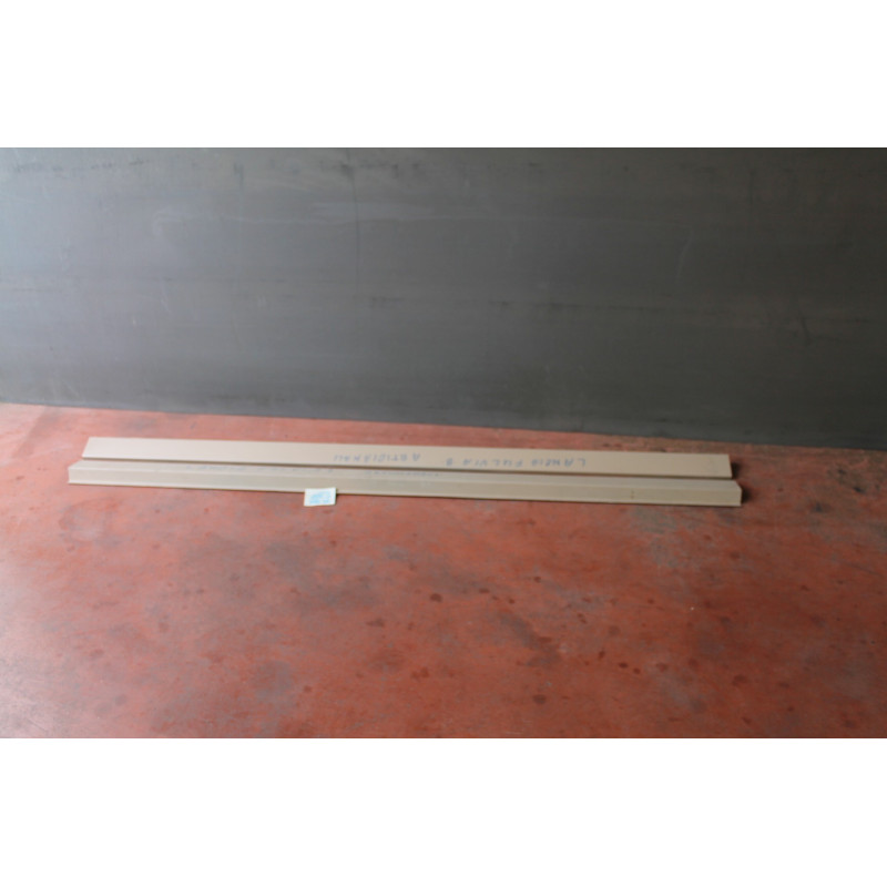 FULVIA BERLINA COPPIA SOTTOPORTA  NON ORIGINALI