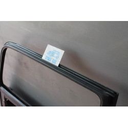 GIULIA TI 1 serie PORTA POSTERIORE SINISTRA  OSSERVARE IL TIPO DI CERNIERA 