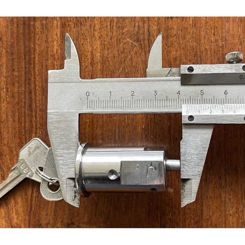 CILINDRO SERRATURA CON CHIAVE PORTA ESTERNA fiat 508 c 1100 a b e ( controllare misure )