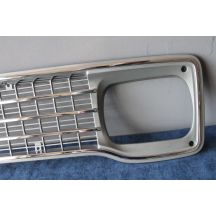 FIAT 128 SPECIAL MASCHERINA CALANDRA NOS