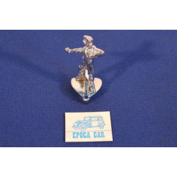 CRESTINA SOPRAMASCHERINA 3 MARCE CON STATUINA "IL BALILLA"