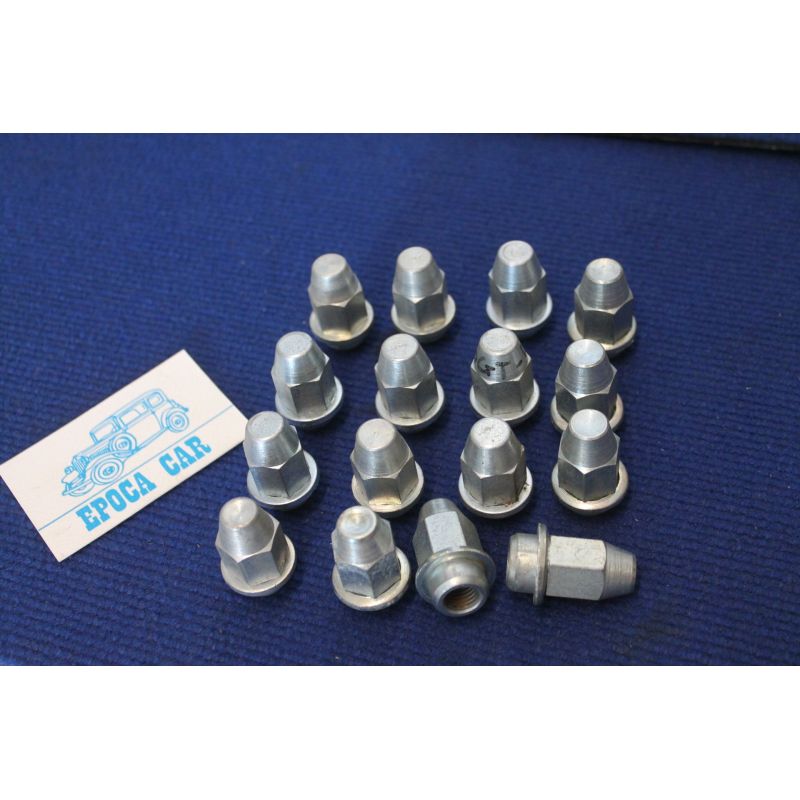alfetta set 16 pezzi  DADI RUOTA ORIGINALI  ZINCATI NOS