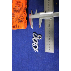 EMBLEM "1300" METAL CHROME