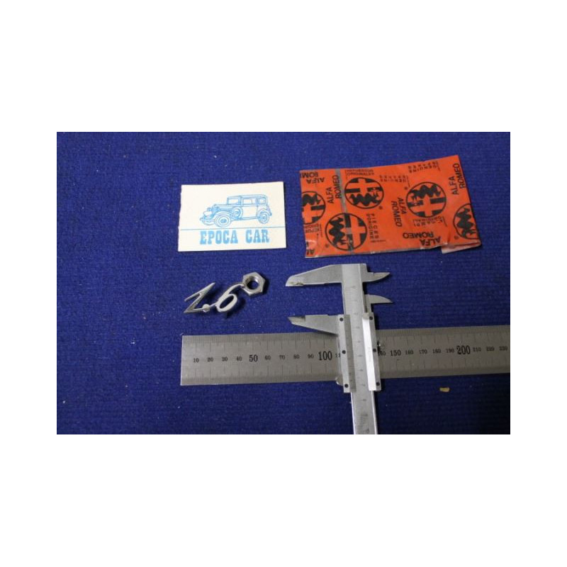 SCRITTA " 1.6 " SPESSORE FINE  METALLO CROMATO