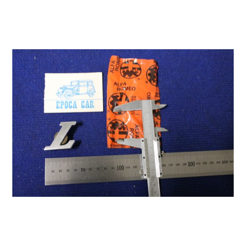 EMBLEM " L "    METAL CHROME
