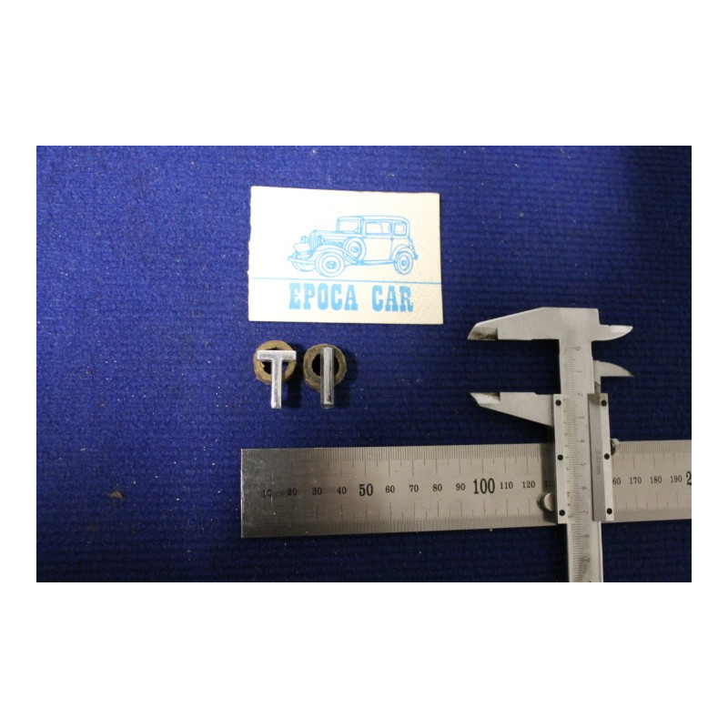 EMBLEMS "t" "i" (TWO PIECES-TO SELL TOGETHER) PLASTIC