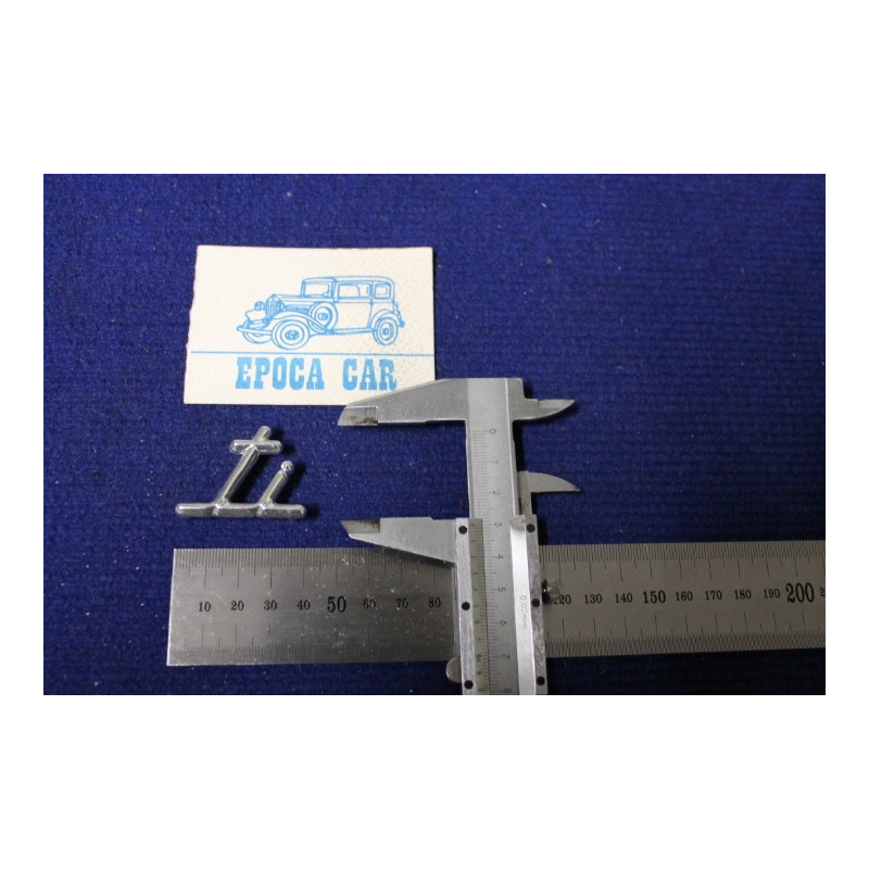 SCRITTA "ti"   metallo cromato