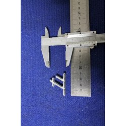 SCRITTA "ti"   metallo cromato