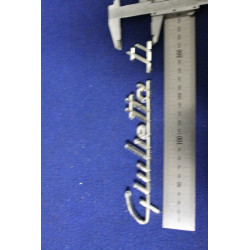 EMBLEM "GIULIETTA" +" TI "       PLASTIC