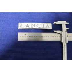 SCRITTA " LANCIA "  PLASTICA