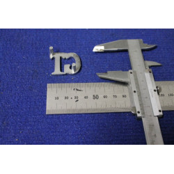 EMBLEM "GT"   METAL CHROME