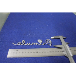 EMBLEM "PRIMULA"  (BIG TYPE)   METAL CHROME
