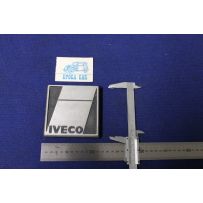 STEMMA "IVECO" CON SUPPORTO  METALLO OPACO