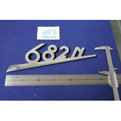 SCRITTA "682 N " METALLO CROMATO