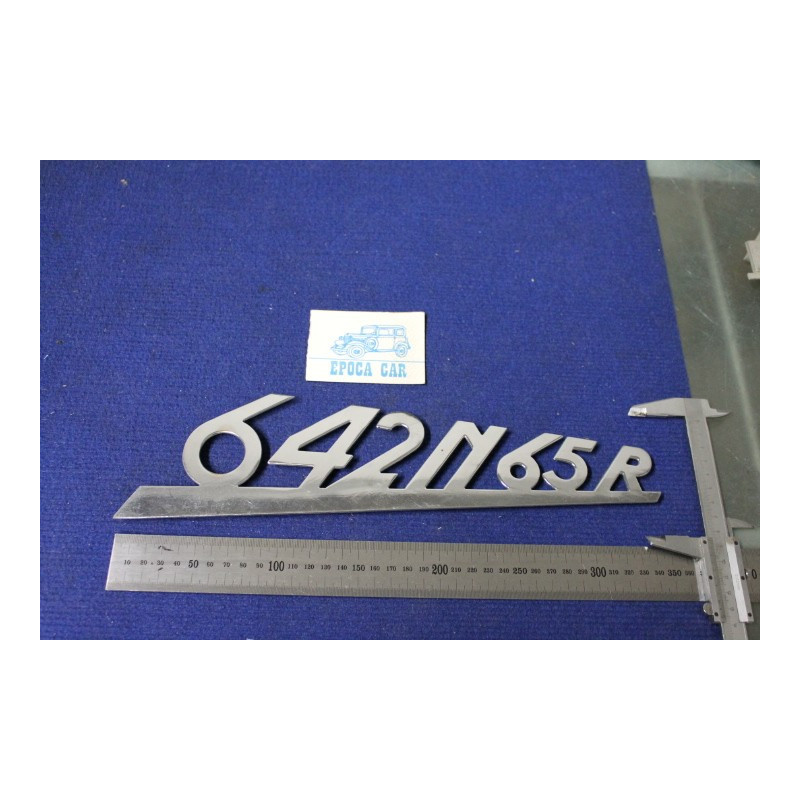 EMBLEM "642 N 65 R"  METAL CHROME
