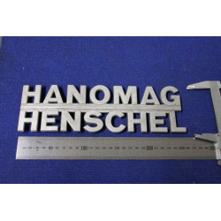 SCRITTA "HANOMAG HENSCHEL"  METALLO OPACO