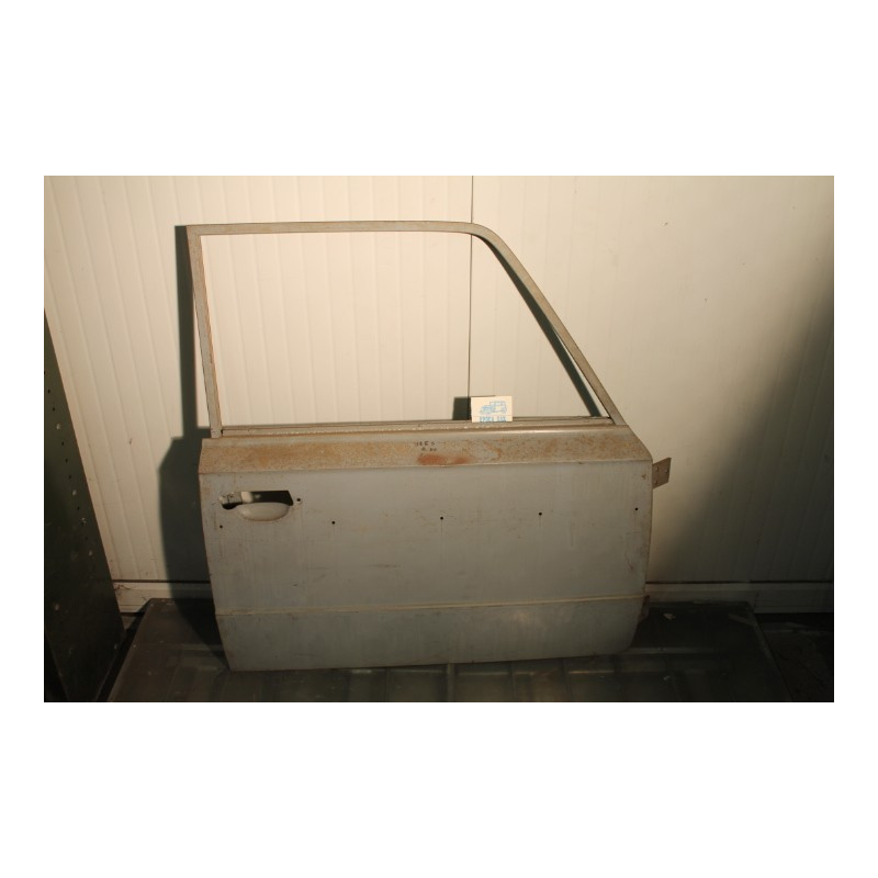 125 S  PORTA ANTERIORE DESTRA