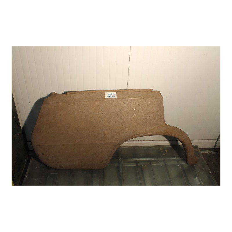 124  FAMILIARE   PARAFANGO POSTERIORE DESTRO