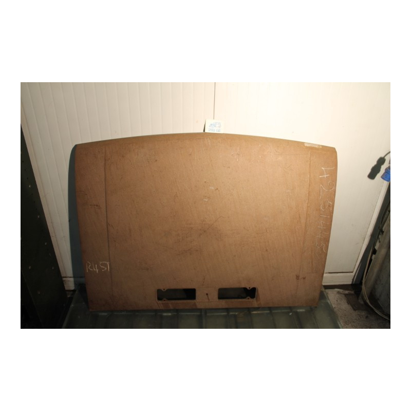 124  SPECIAL T   FRONT BONNET  4251445