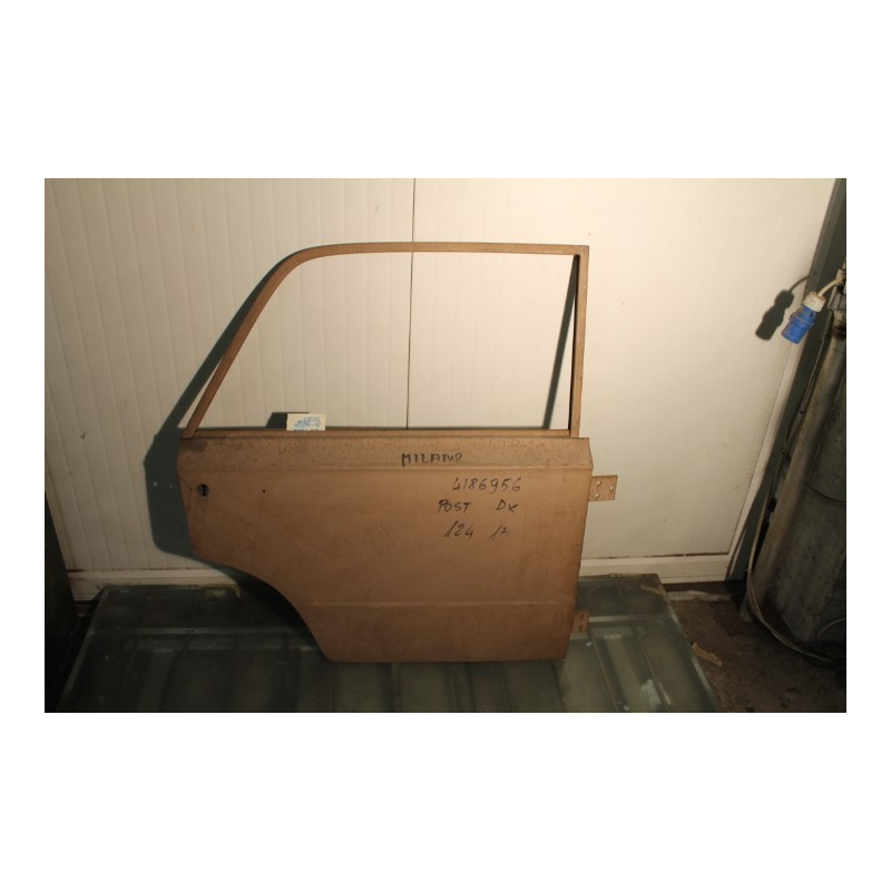 124  1° S   REAR RIGHT DOOR   4186956