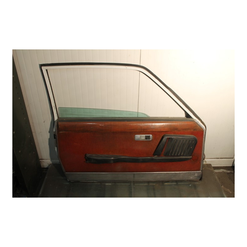 FIAT 130 COUPE'   PORTA DESTRA USATA
