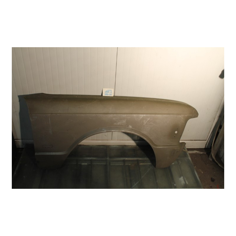 130 BERLINA PARAFANGO ANT. DX USATO