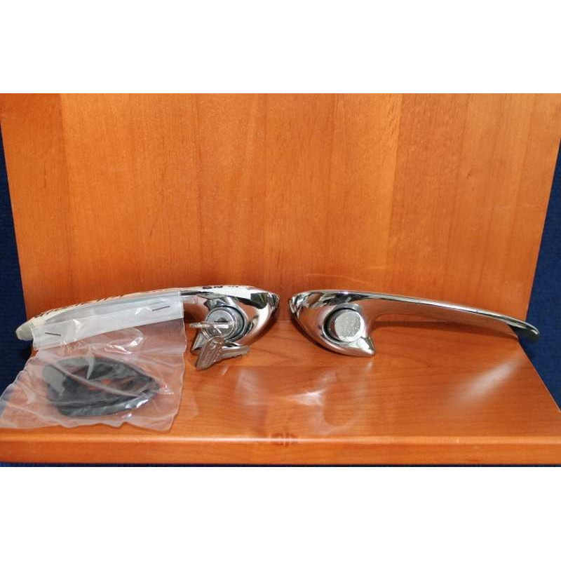 EXTERIOR HANDLES