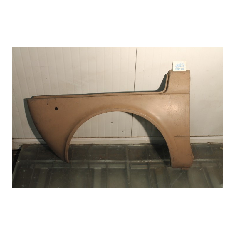 127  FRONT LEFT FENDER  4288078