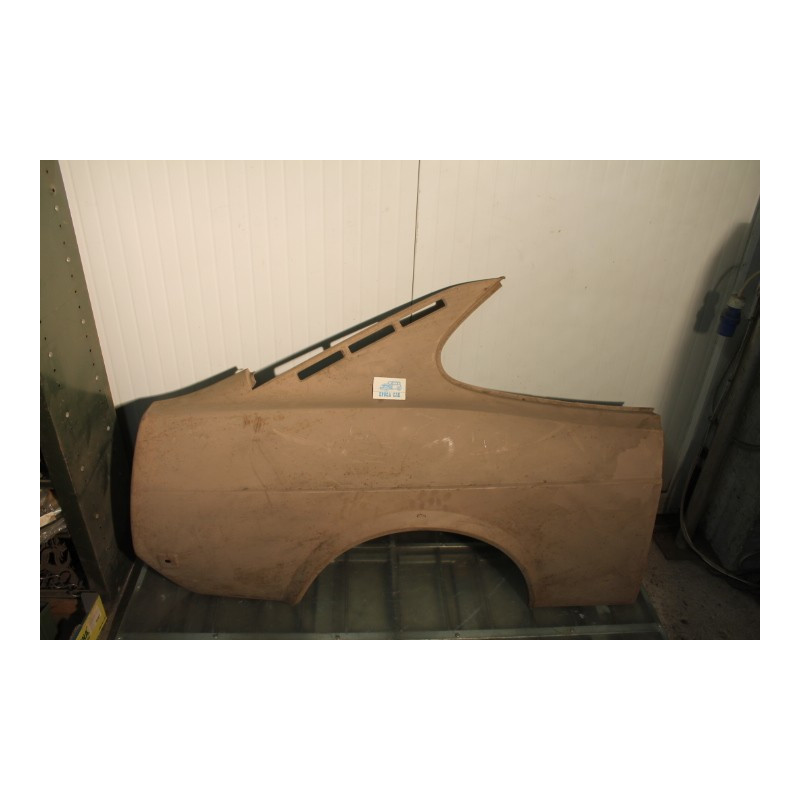 128 COUPE' SL  REAR RIGHT FENDER  4257515