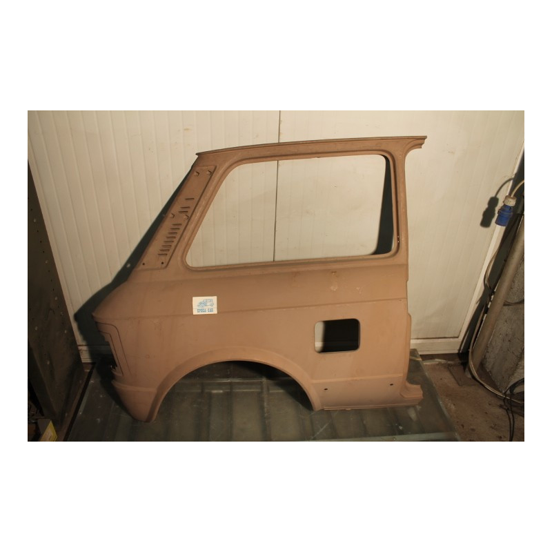 A 112 (1978)  PARAFANGO POSTERIORE DX CON GIRO VOLETTO