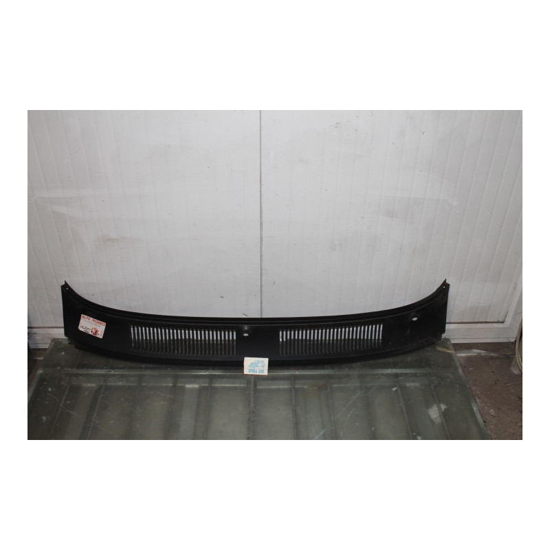 ALFETTA 1600-1800  PANNELLO ANT. ESTERNO SOTTO PARABREZZA  116035402800